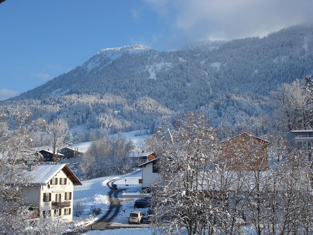 Gaestehaus-Pension Barbara Andelsbuch Exterior foto
