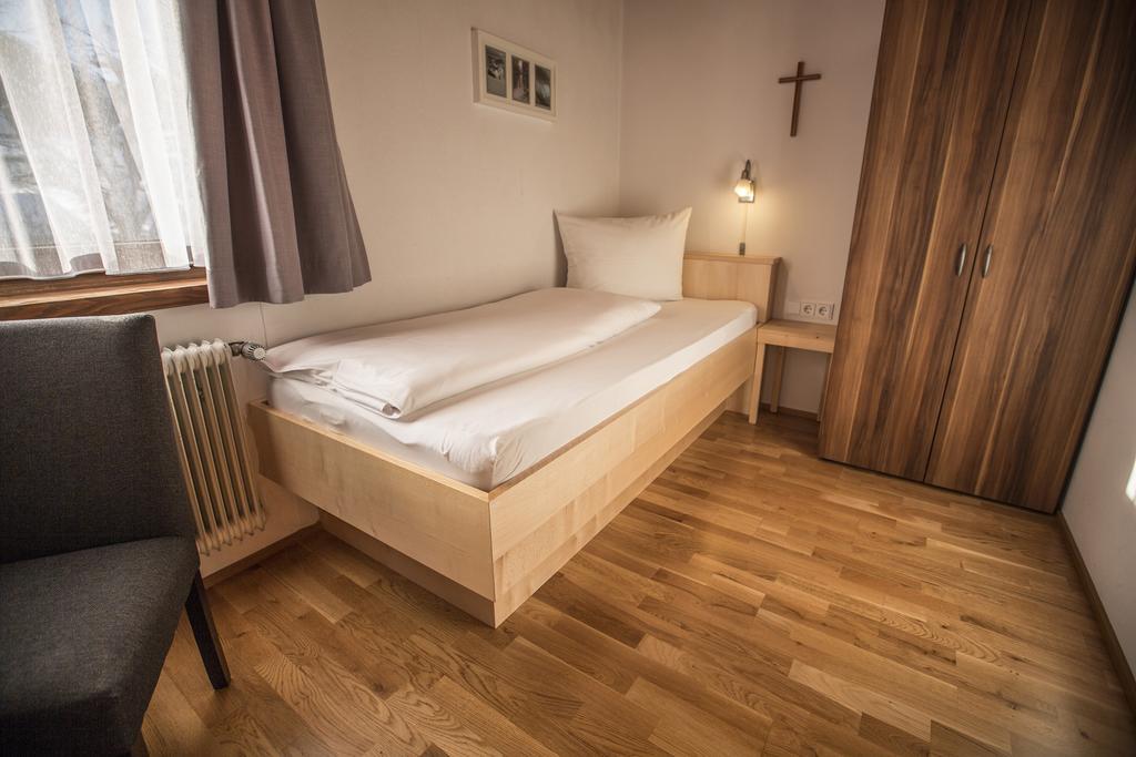 Gaestehaus-Pension Barbara Andelsbuch Cameră foto
